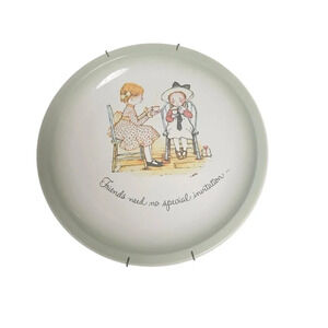 Holly Hobbie Collectors Plate 1972 - 10.25 in - Includes Wall Hanger - EUC!!!